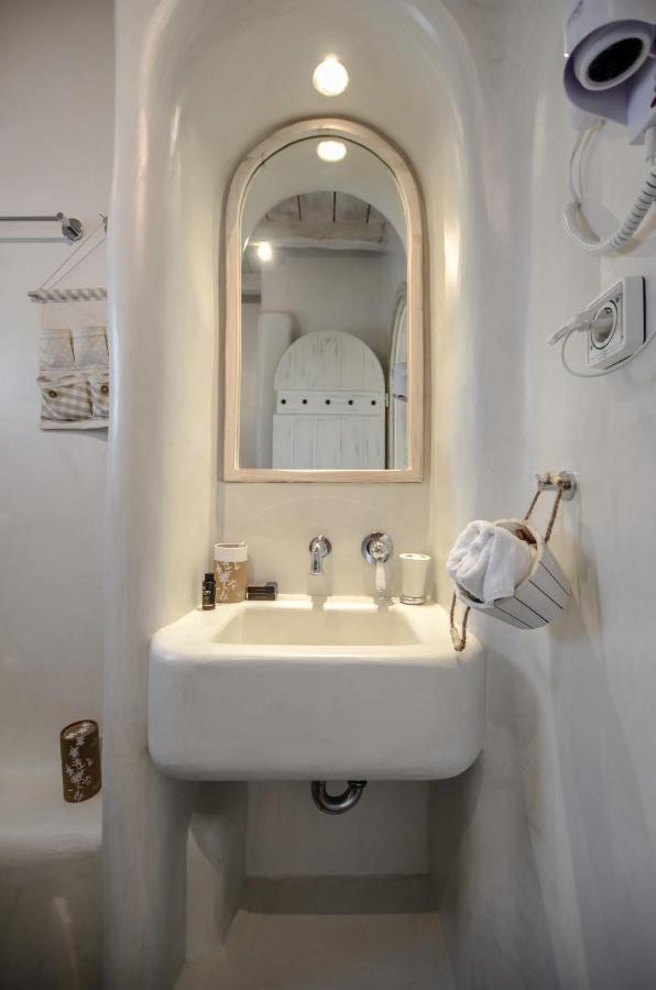 Honey & Cinnamon Luxury * Naxos City